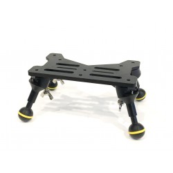 NB 三脚架 for DSLR 防水壳 (4只脚) NB 三脚架 for DSLR 防水壳 (4只脚)