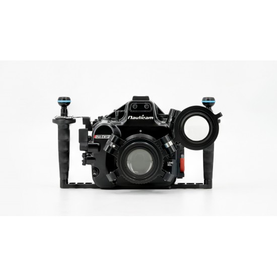 Nauticam NA-EM1III 防水壳 for Olympus OM-D E-M1III Nauticam NA-EM1III 防水壳 for Olympus OM-D E-M1III