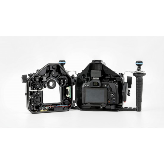 Nauticam NA-EM1III 防水壳 for Olympus OM-D E-M1III Nauticam NA-EM1III 防水壳 for Olympus OM-D E-M1III