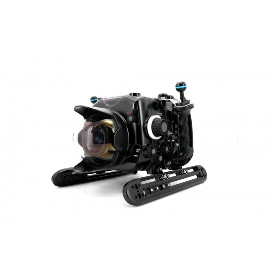 Nauticam NA-EVA1 防水壳 for Panasonic AU-EVA1 5.7K Super 35 Handheld 电影摄影机 (接单订货) Nauticam NA-EVA1 防水壳 for Panasonic AU-EVA1 5.7K Super 35 Handheld 电影摄影机 (接单订货)