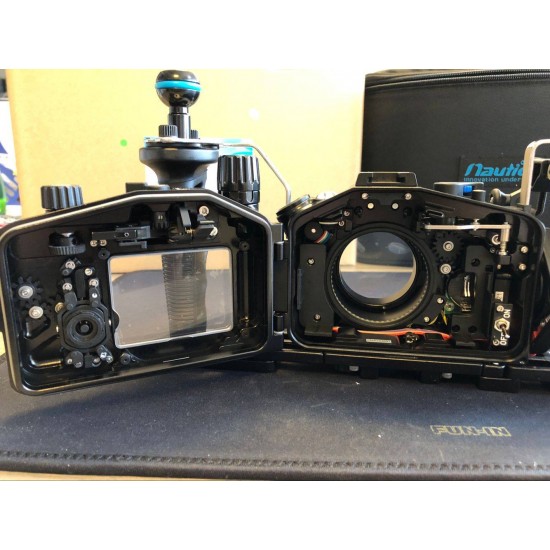 Nauticam NA-RX100VI Pro 防水壳套装 for Sony Cyber-shot DSC-RX100VI Nauticam NA-RX100VI Pro 防水壳套装 for Sony Cyber-shot DSC-RX100VI