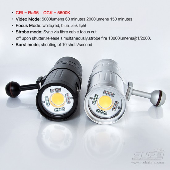 SUPE P53 Video-Focus-Strobe 多用途摄影灯 (5,000 流明) SUPE P53 Video-Focus-Strobe 多用途摄影灯 (5,000 流明)