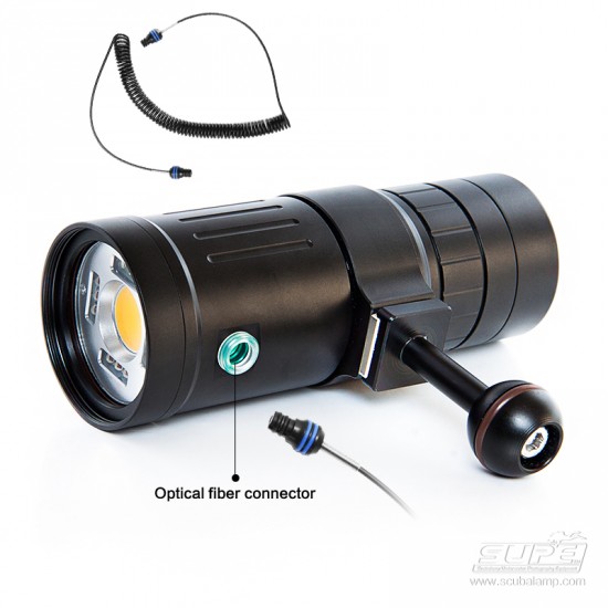 SUPE P53 Video-Focus-Strobe 多用途摄影灯 (5,000 流明) SUPE P53 Video-Focus-Strobe 多用途摄影灯 (5,000 流明)