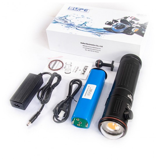 SUPE V7K pro 摄影灯 (15000 流明, 照明角度120度, 加大6Ah/88.8Wh 电池) SUPE V7K pro 摄影灯 (15000 流明, 照明角度120度, 加大6Ah/88.8Wh 电池)