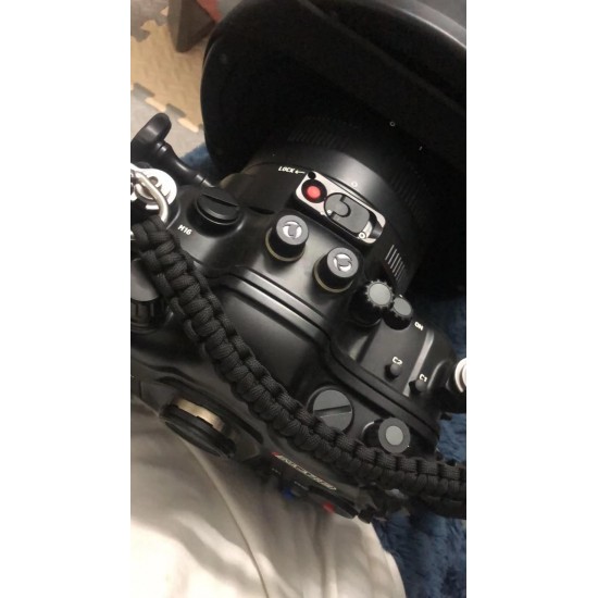 中古 Nauticam NA-A7RIII 广角套装包含230mm镜头罩与配件 #17420, #18812, #37305, #21160, #37145 中古 Nauticam NA-A7RIII 广角套装包含230mm镜头罩与配件 #17420, #18812, #37305, #21160, #37145