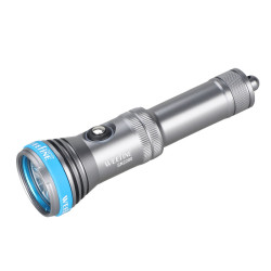 Weefine WF109 SN2200 LED 聚光手电筒